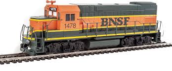 WalthersTrainline EMD GP15-1  BNSF #1478