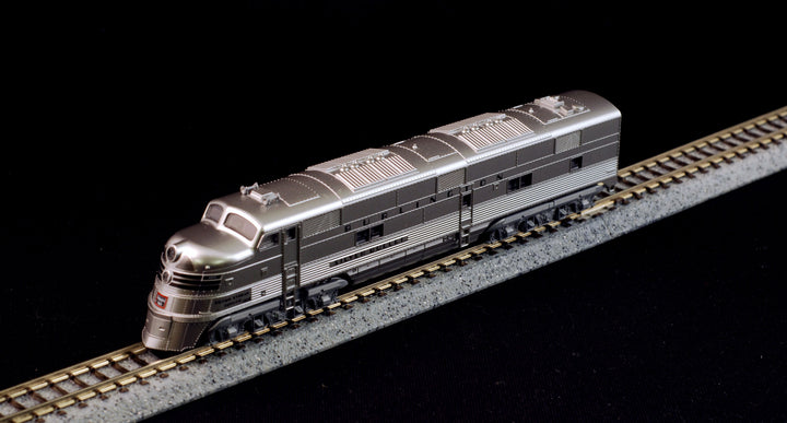 Kato N CB&Q EMD E5A & Silver Streak Zephyr 6 Unit Set