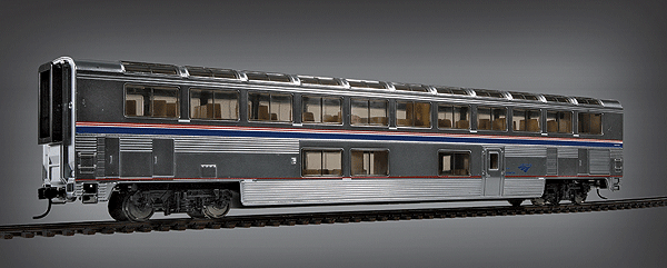 Walthers HO Superliner I Lounge - Amtrak Ph. IVB